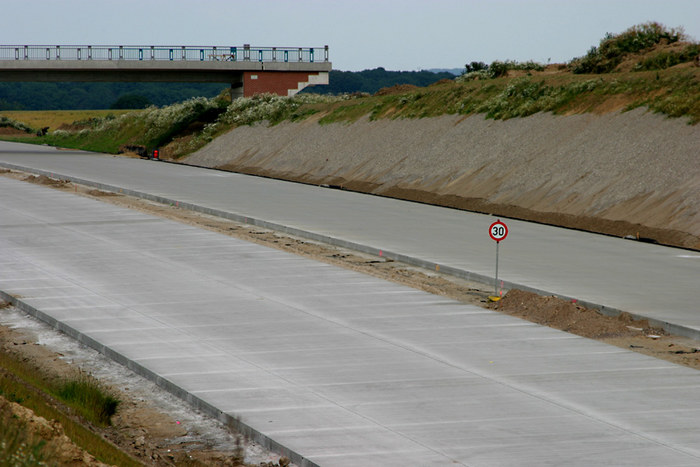 Die neue Autobahn und schon das!