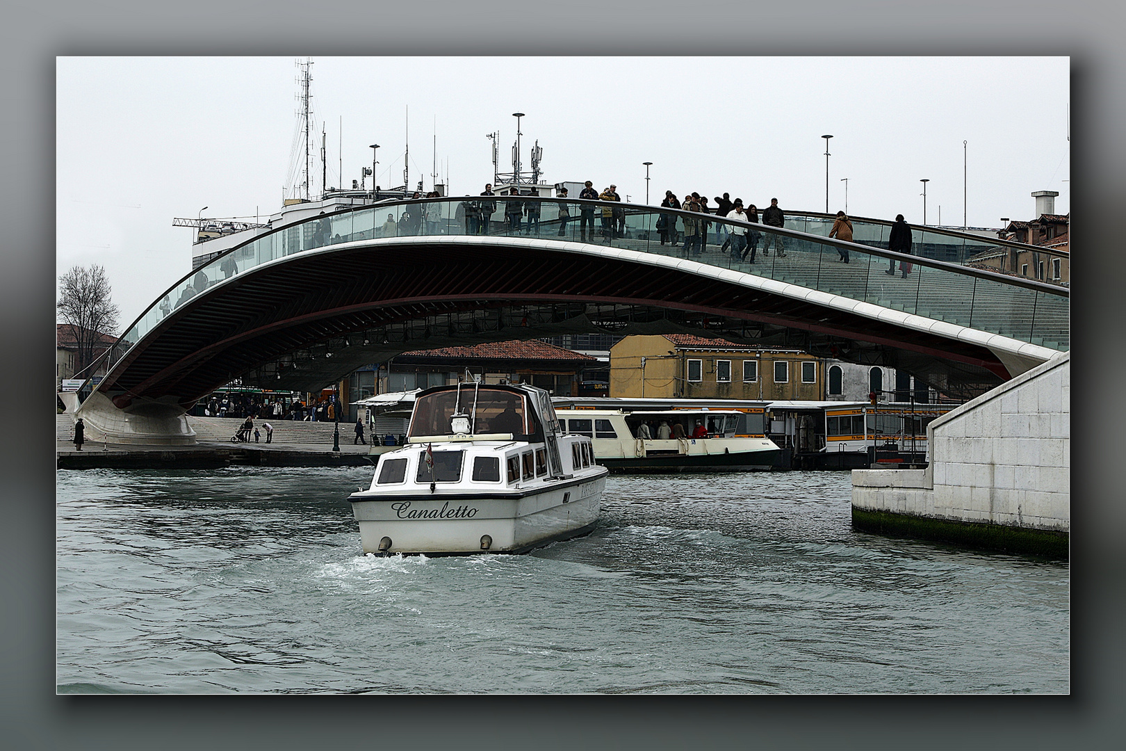 Die neue Brücke