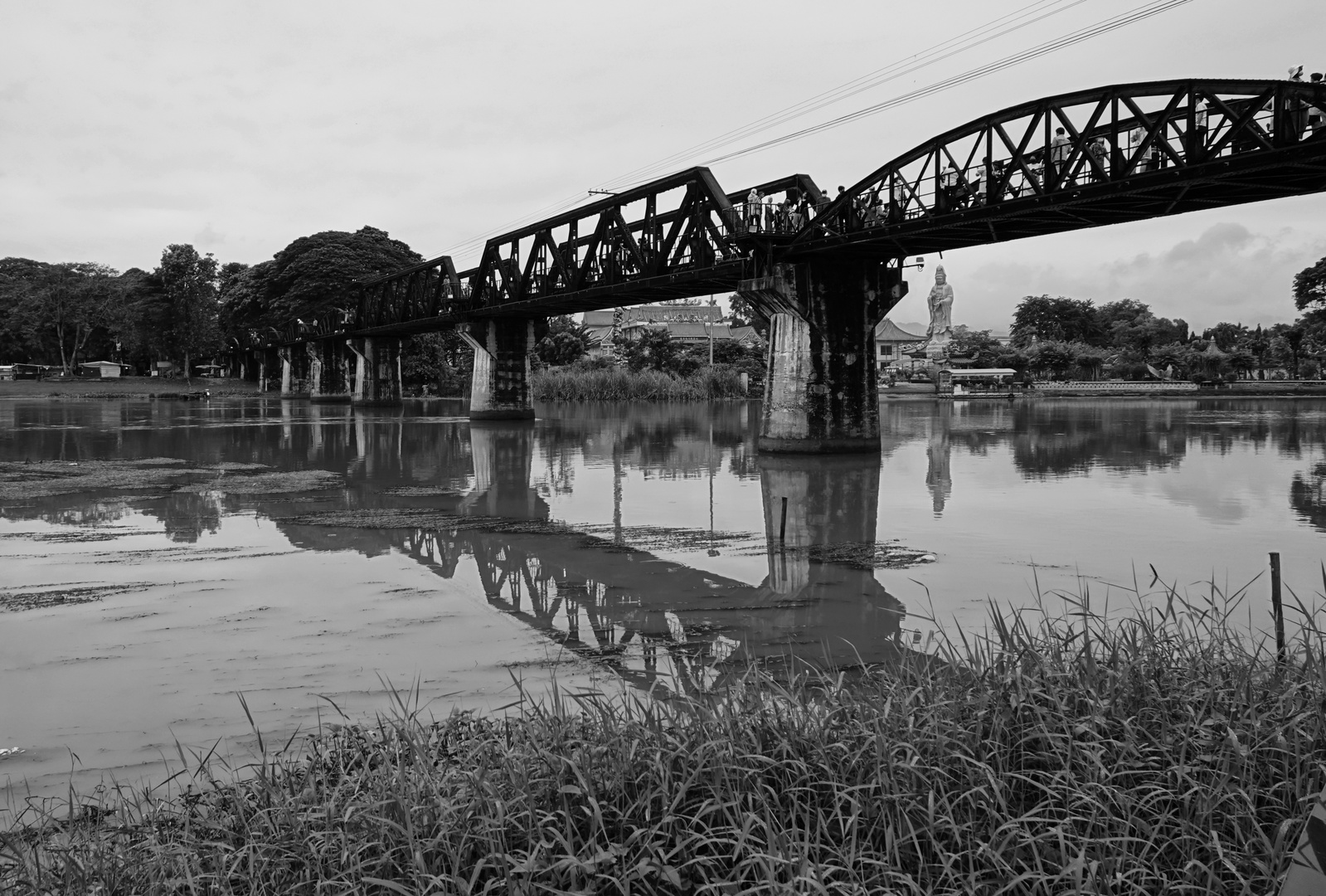 Die neue Brücke am Kwai