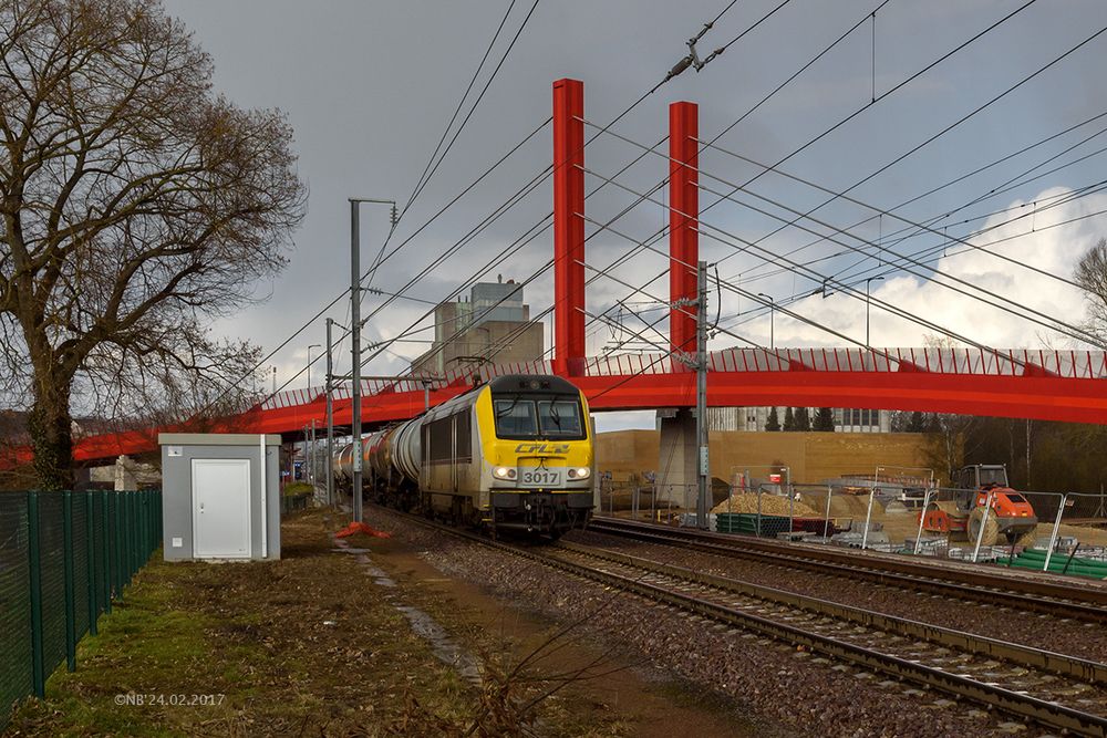 Die neue rote Brücke von Mersch