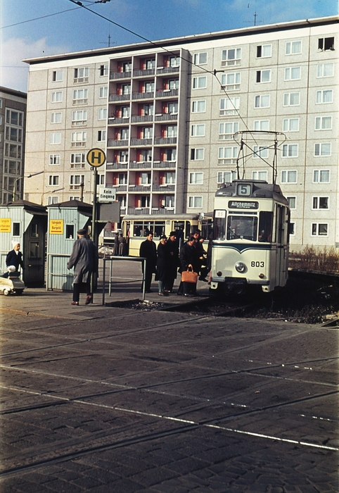 Die neue Straßenbahn