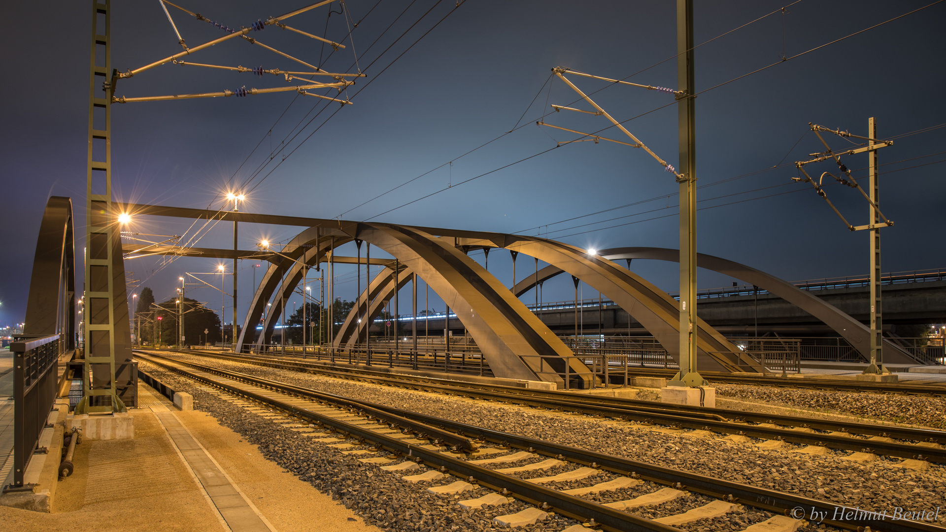 Die neuen Bahnbrücken im Waltershofer Hafen