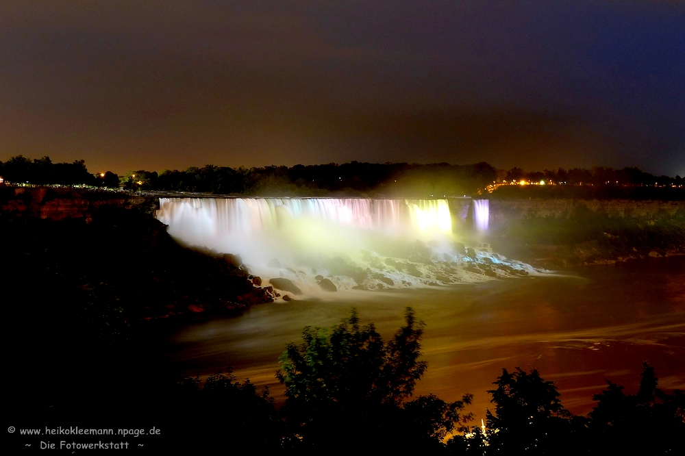 ~ Die Niagara Wasserfälle ~