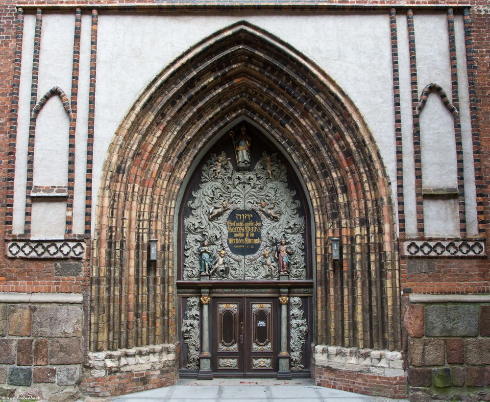 Die Nikolai-Kirche in Stralsund - Westportal