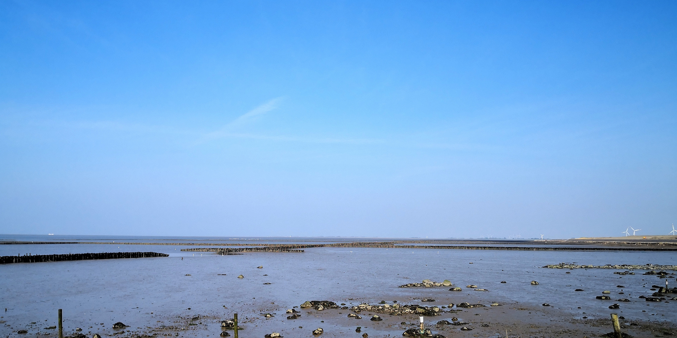 die Nordsee in Schlüttsiel - bei Ebbe... 