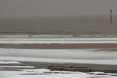 Die Nordsee mit Schnee