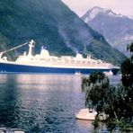 Die Norway, ex-France in Geiranger (2)