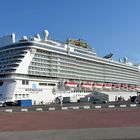 Die "Norwegian Breakway" in Warnemünde