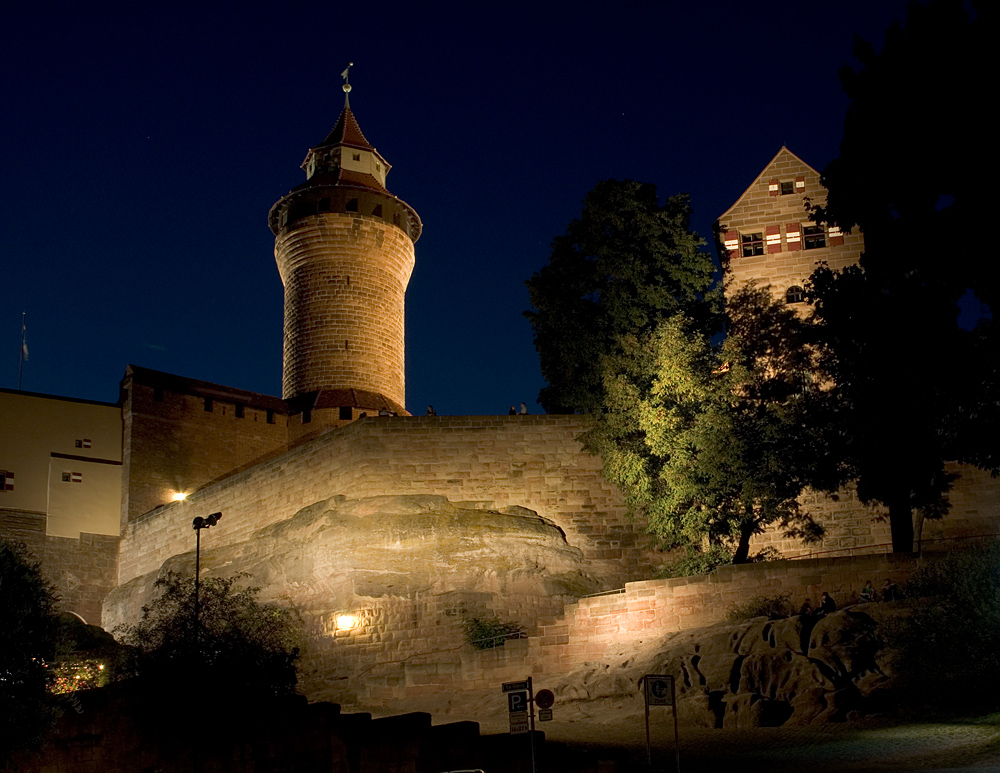 Die Nürnberger Burg bei Nacht