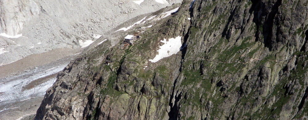 Die Oberaletschhütte 2640 m