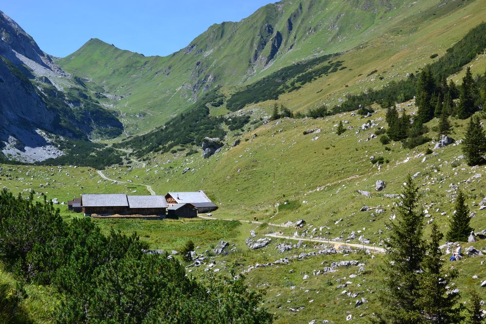 Die Obere Sporeralpe neben der Lindauer Hütte…