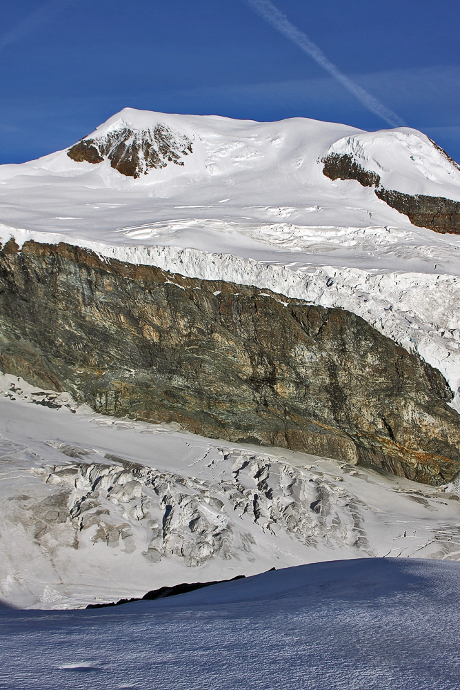 Die "obersten 700 Meter" des 4206 Meter hohen Alphubels mal aus anderem...