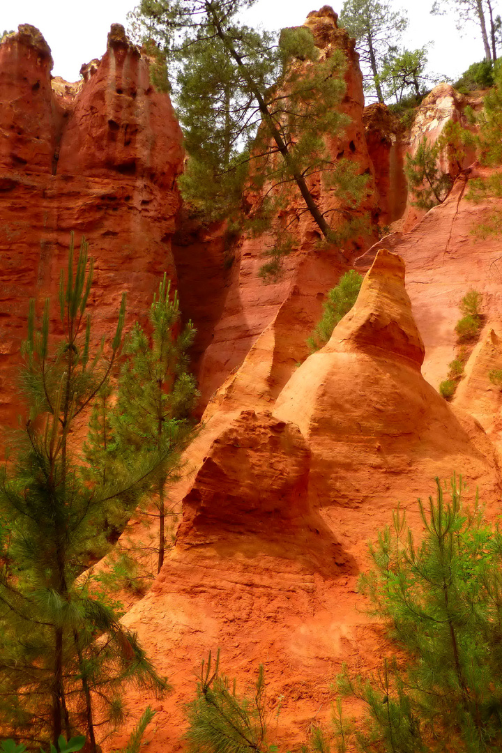 Die Ockerbrüche von Roussillon in der Provence