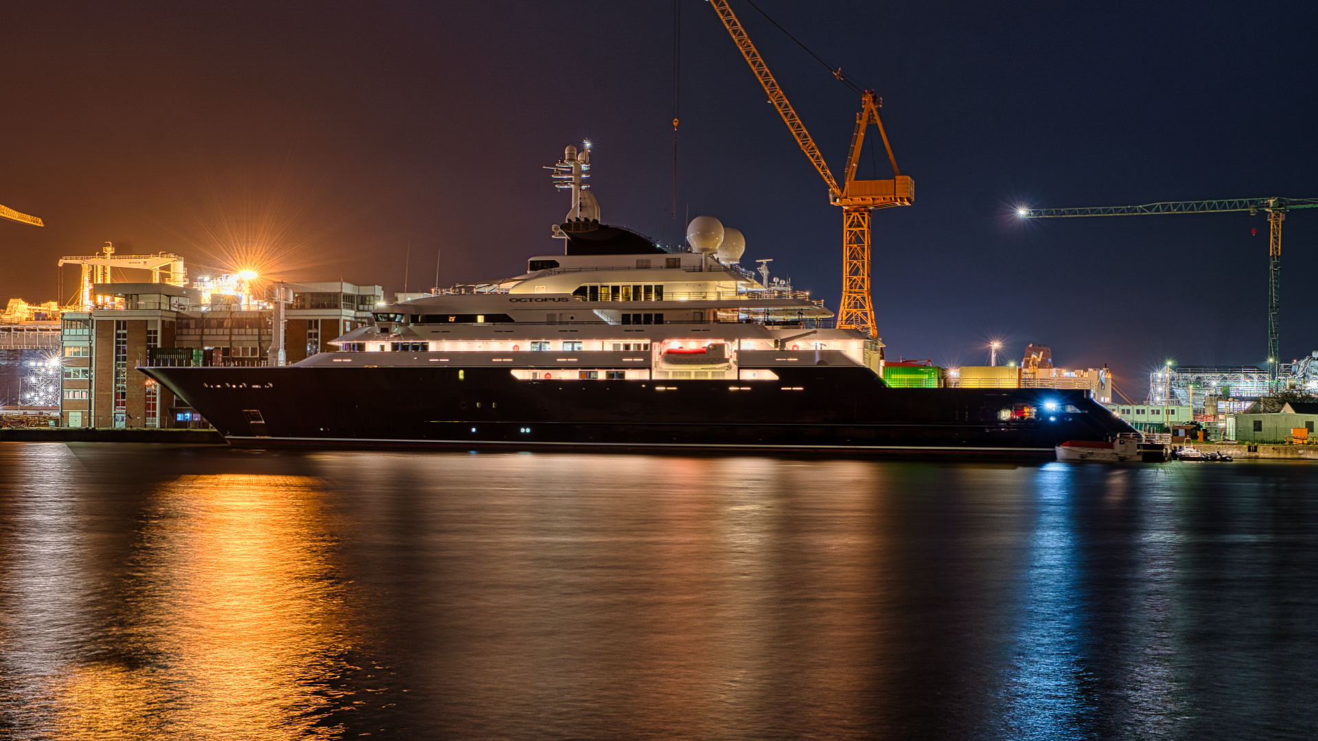 die "OCTOPUS" bei der Lloyd Werft 