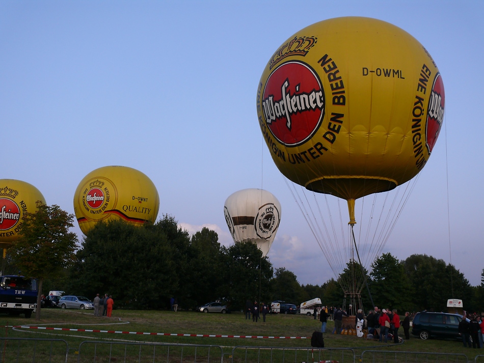 Die Oldtimer Gasballone