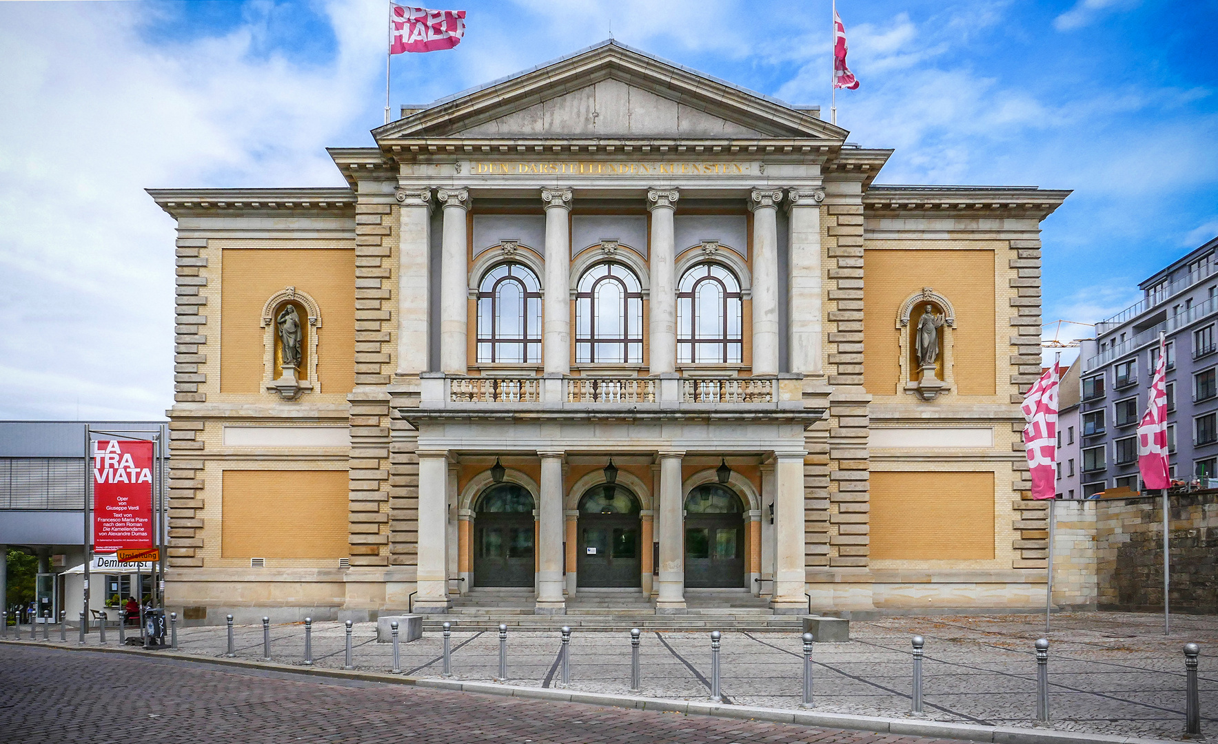 Die Oper in Halle