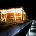 die Oper Oslo bei Nacht