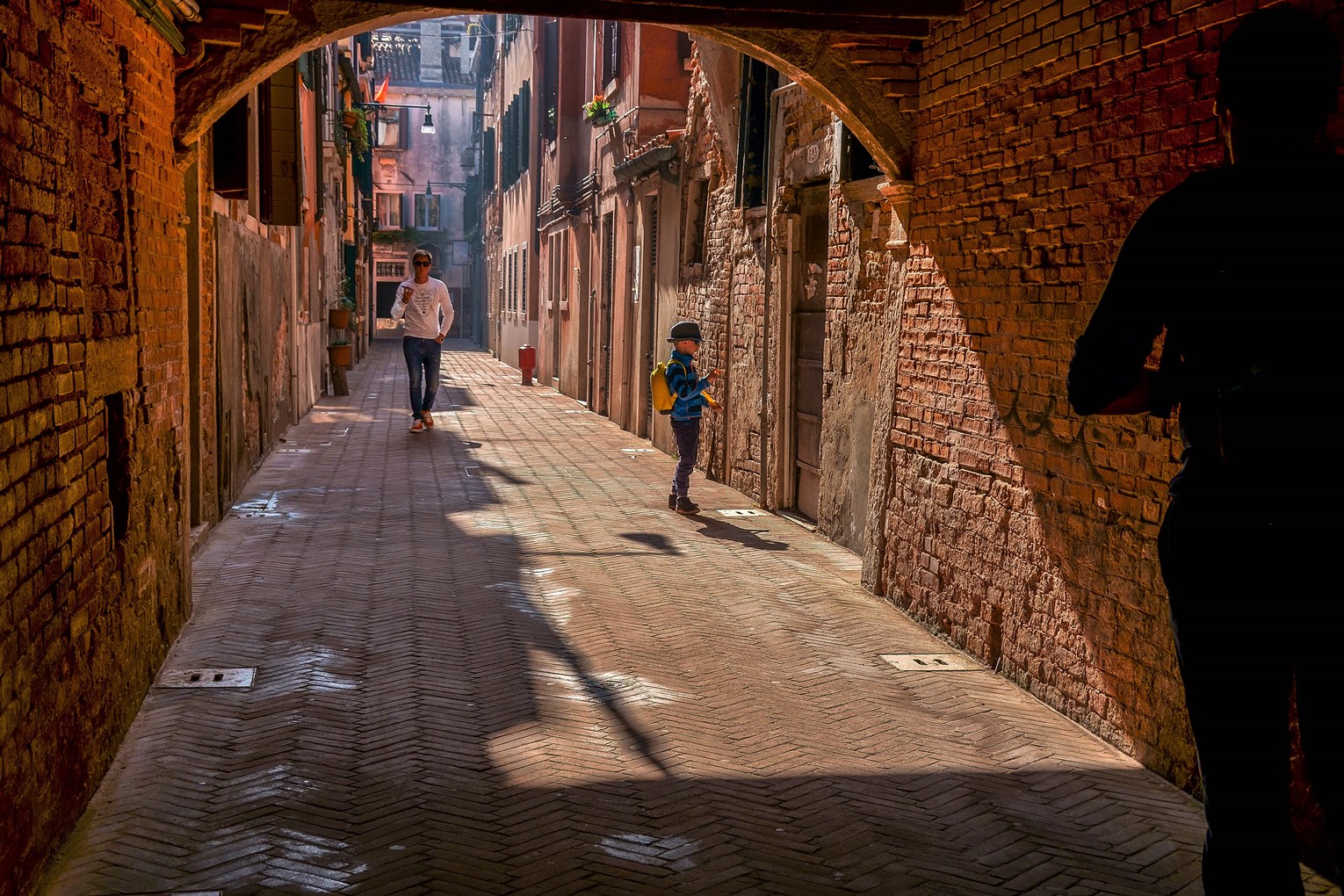 Die orange Gasse