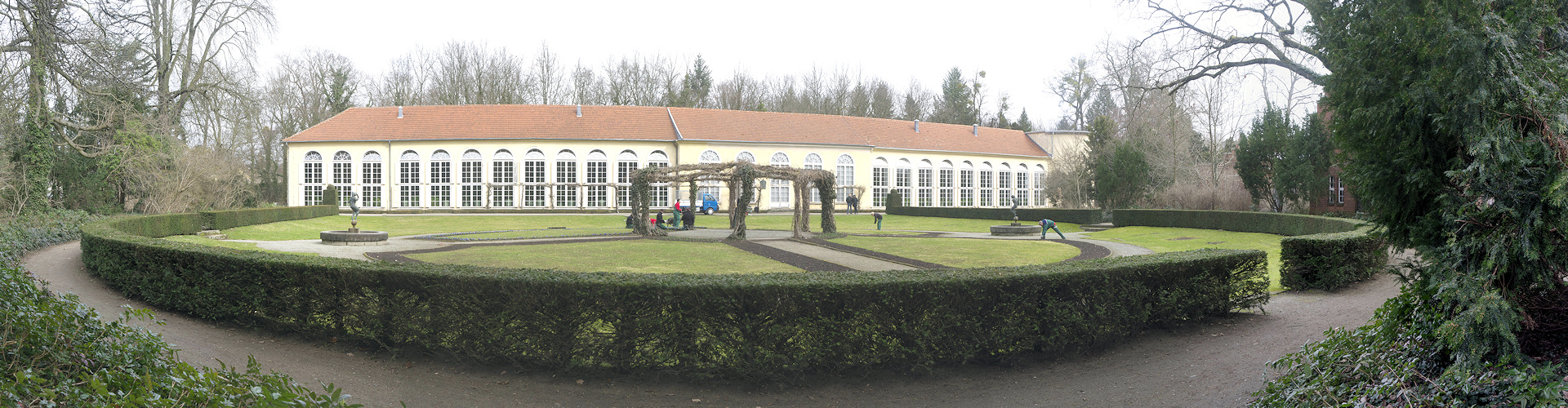 Die Orangerie ...