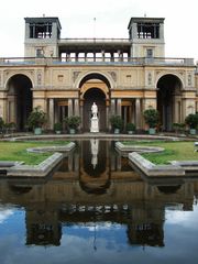 Die Orangerie im Park Sanssouci