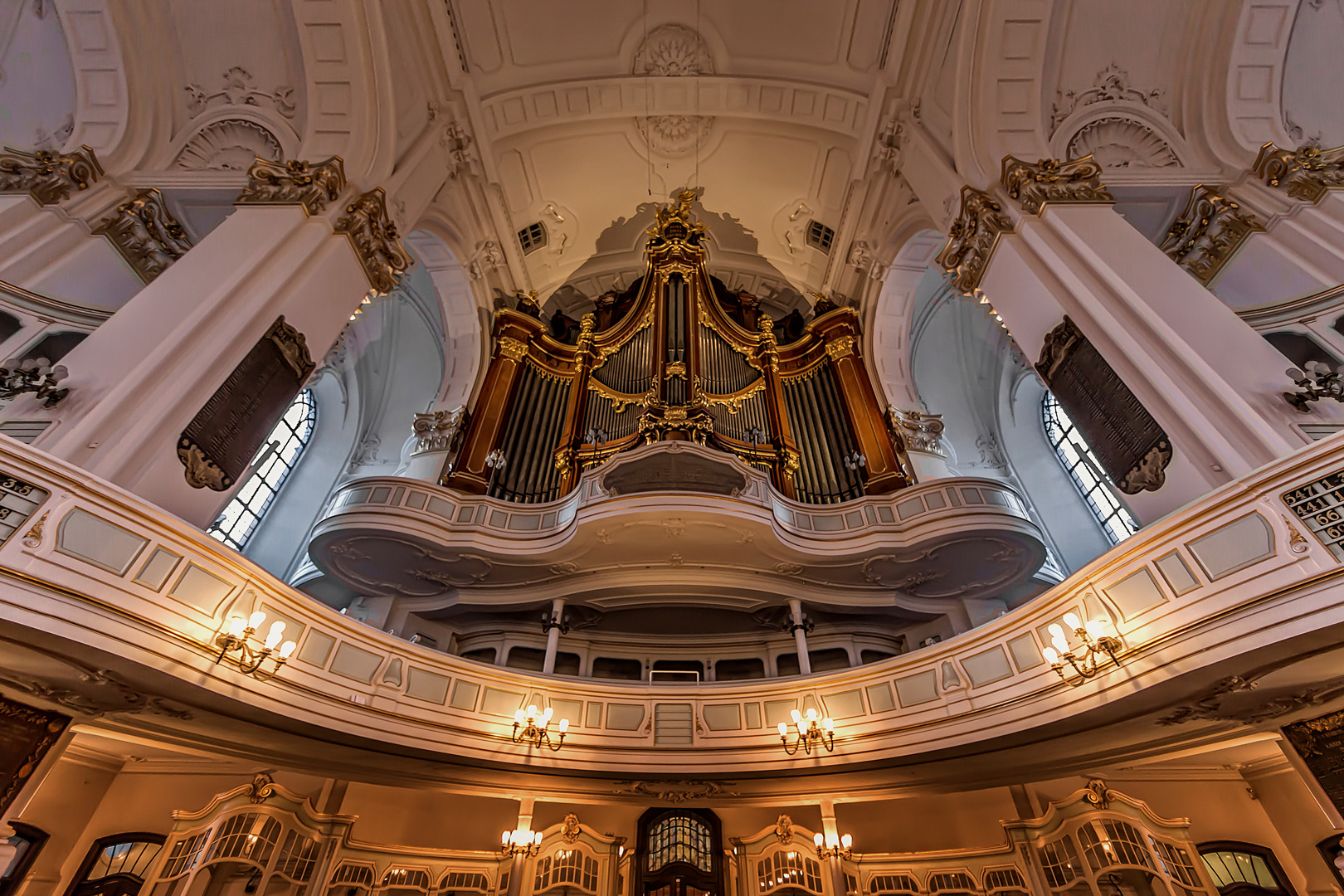 Die Orgel des Hamburger Michels