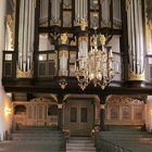 die Orgel  in der St. Cosmae in Stade ............