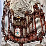 |||#  Die Orgel ist ein Schmuckstück #|||