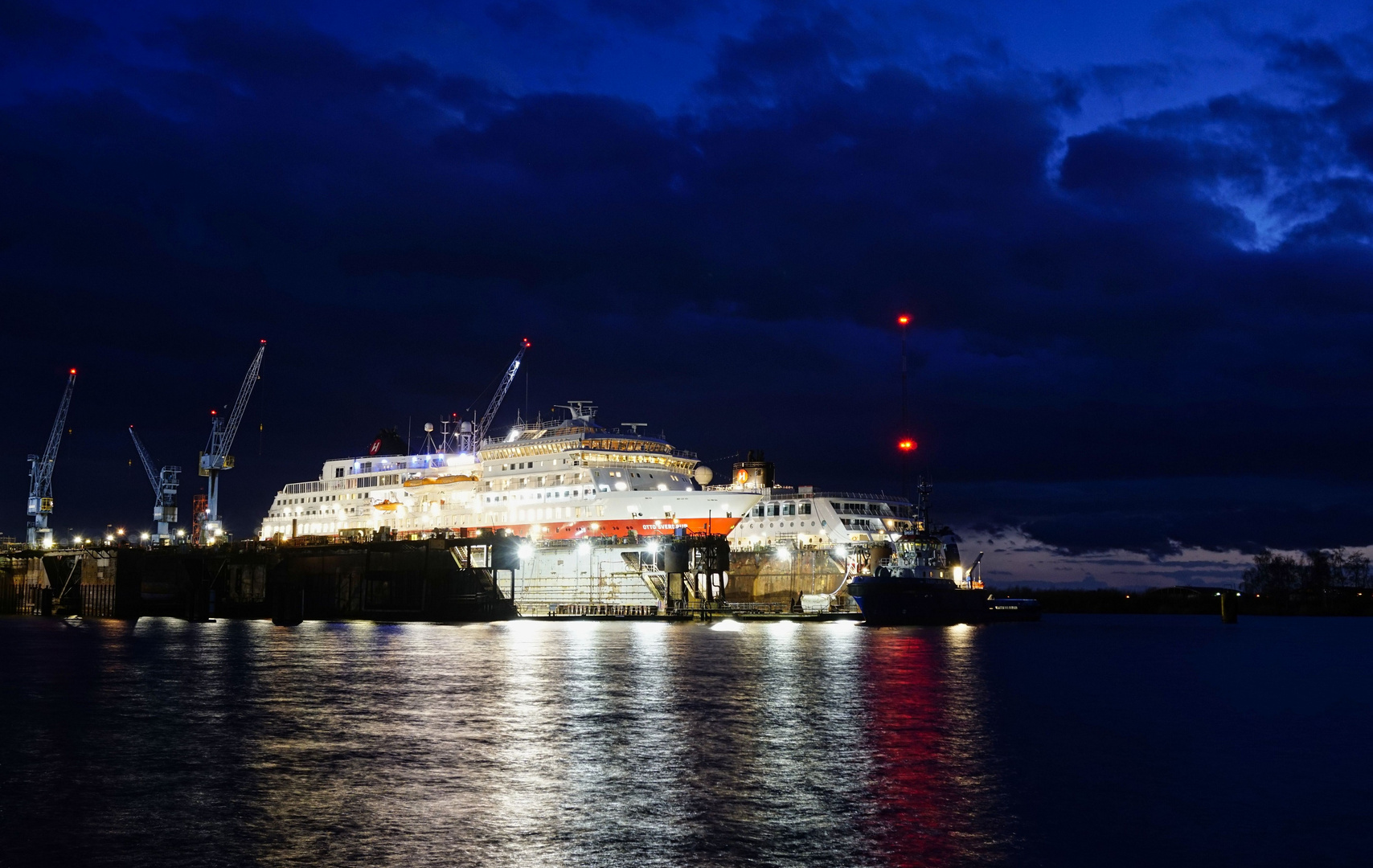 Die "OTTO SVERDRUP" in der Bredo Werft