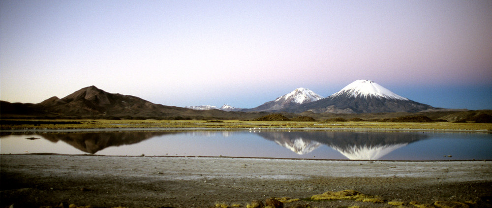 Die Payachatas - Zwilingsvulkane, Lauca Nationalpark, Chile