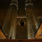 Die Petronas Twin Towers 06 Spiegelung