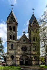 Die Pfarrkirche in Immerath wartet auf die Braunkohle-Bagger