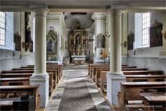 Die Pfarrkirche in Lähn Tirol ...