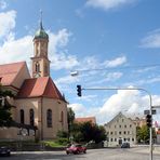 Die Pfarrkirche St. Peter und Paul in Augsburg-Oberhausen