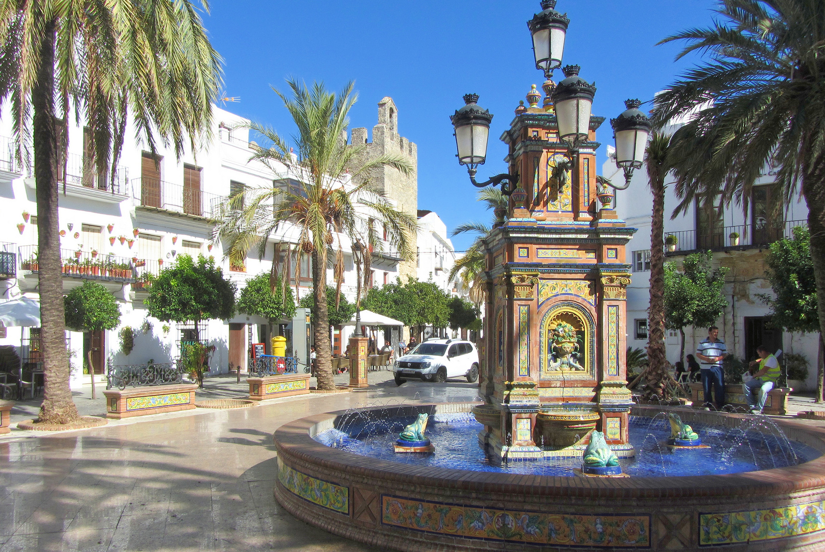 Die Plaza de España in Vejer de la Frontera