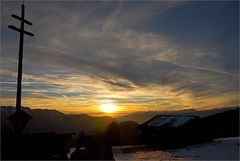 Die Ploseberge im letzten Sonnenlicht