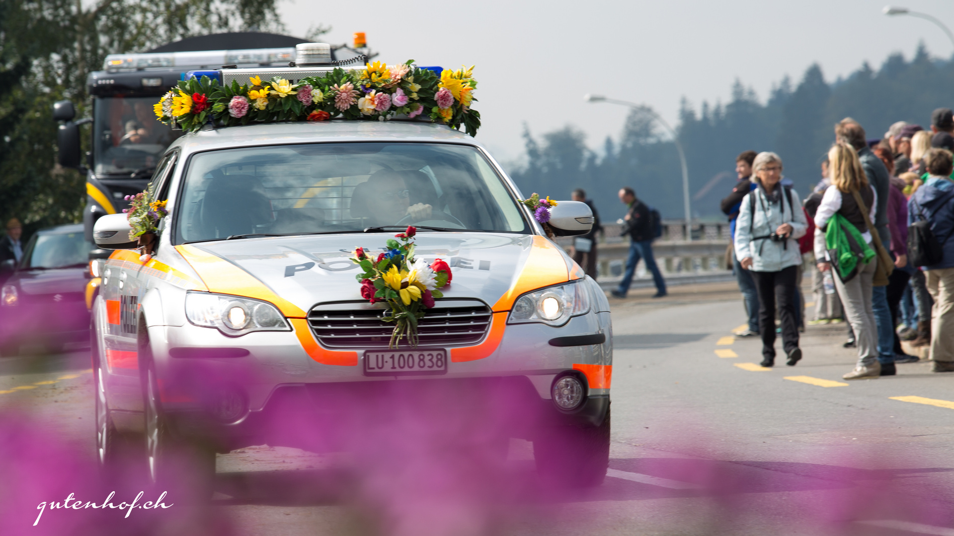 Die Polizei, dein Freund und Helfer