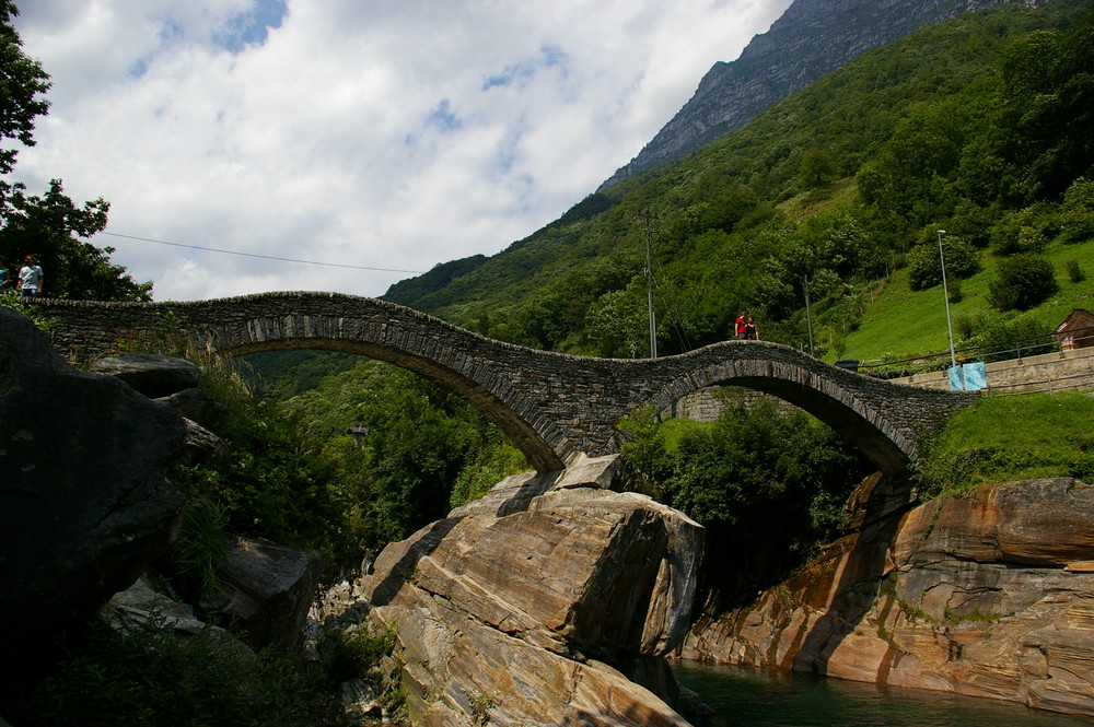 Die Ponte dei Salti in Lavertezzo