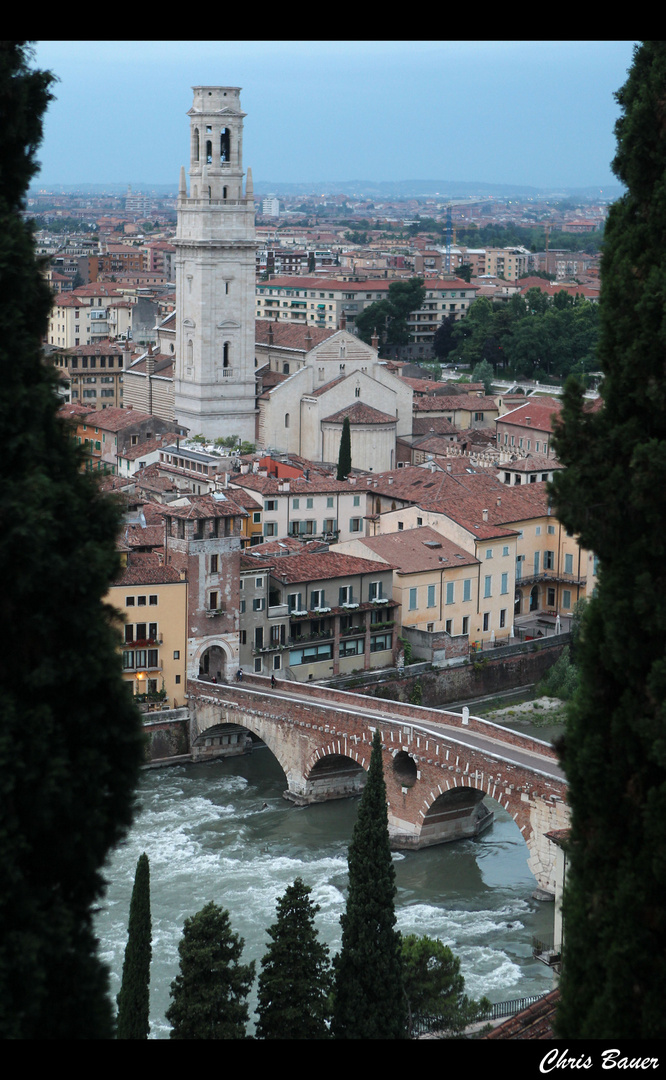 Die Ponte Pietra (100 v. Chr.)