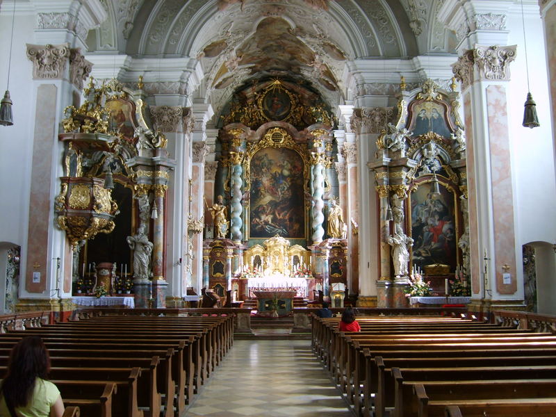 Die Pracht der Klosterkirche in Metten