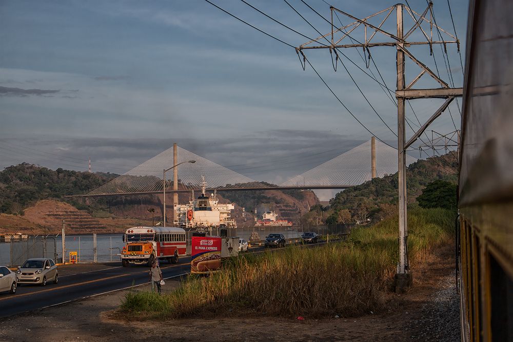  Die Puente Centenario...