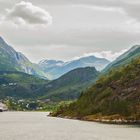 Die Queen im Geirangerfjord 001b