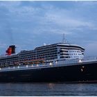 Die Queen Mary 2 läuft aus