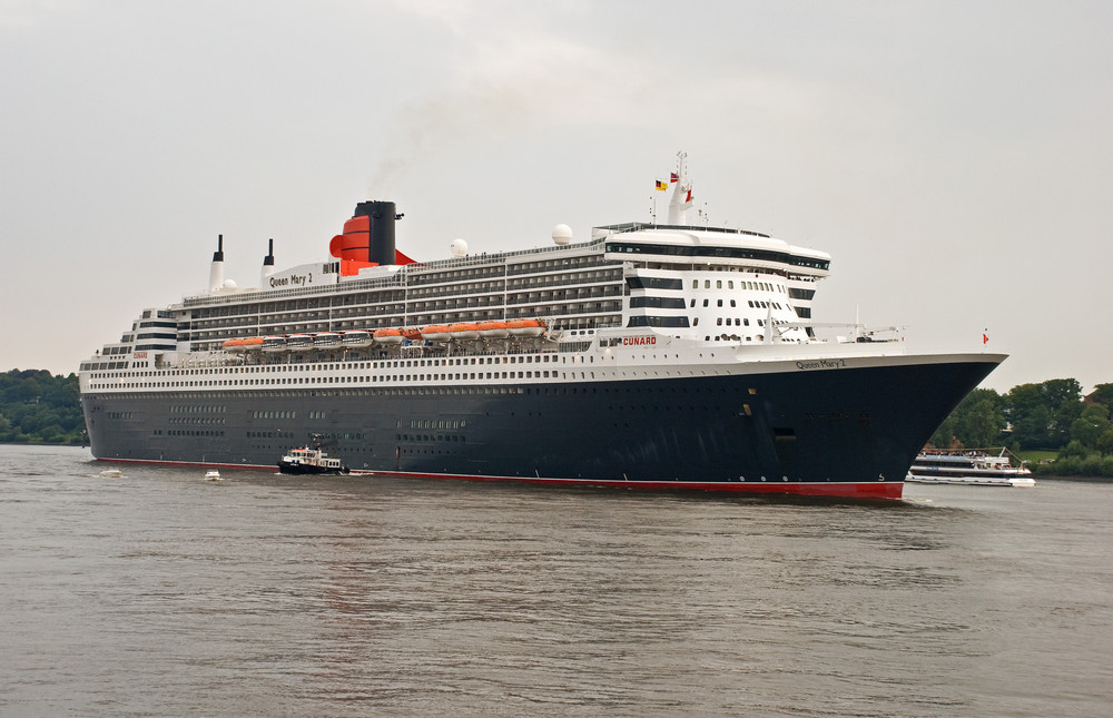 Die Queen Mary 2 zum 14.ten male in Hamburg