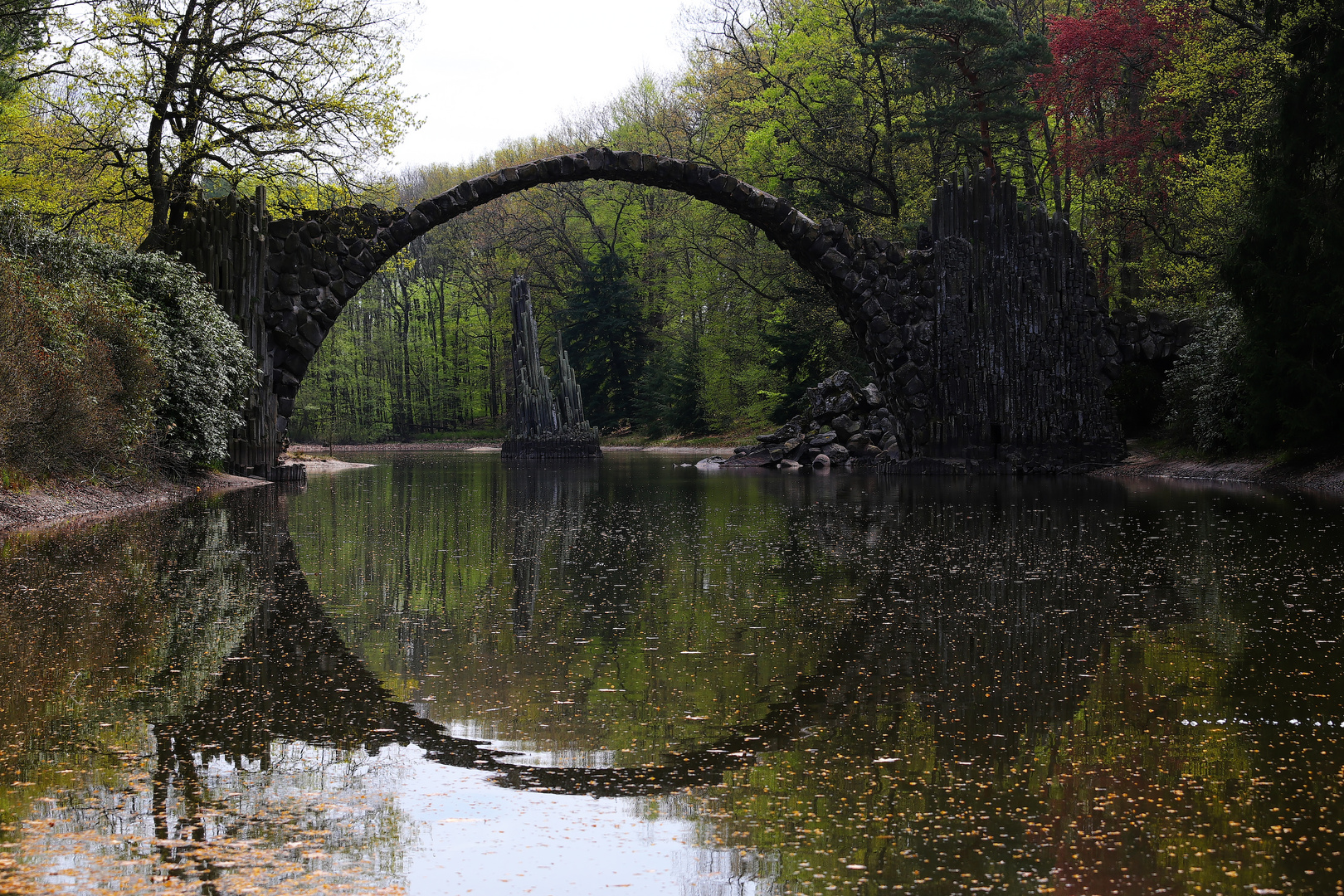 Die Rakotzbrücke im Kromlauer Park