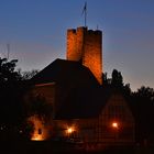 Die Rathausburg von Lauffen am Neckar am Abend