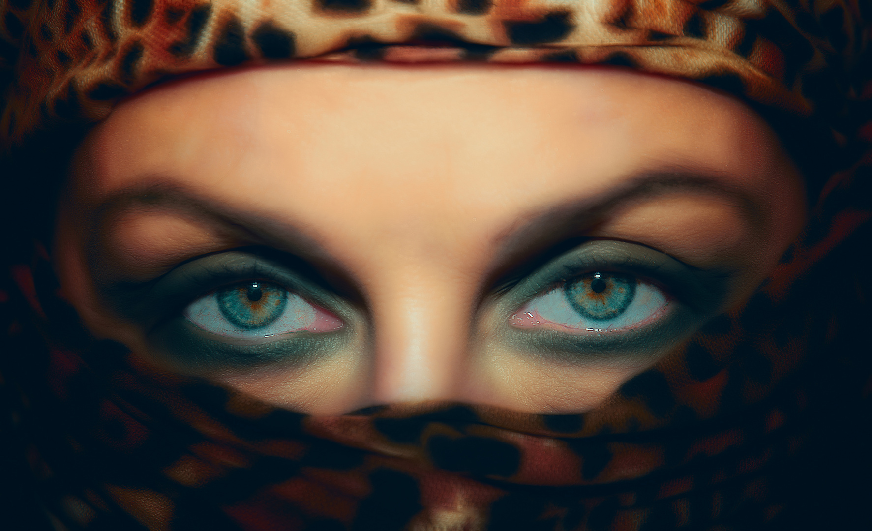 Die Raubkatze Foto & Bild erwachsene menschen, portrait, portrait