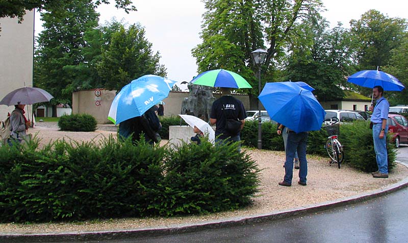 die Regenschirm FC`ler... :-)