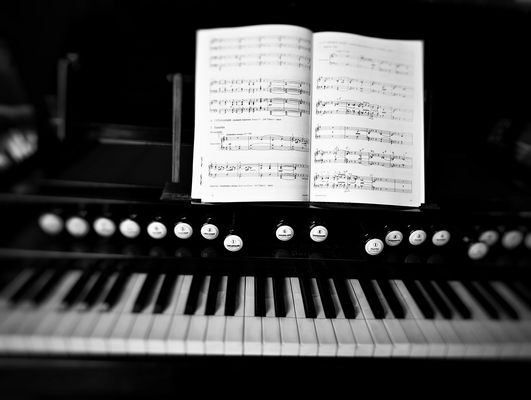 ...die Register ziehen....