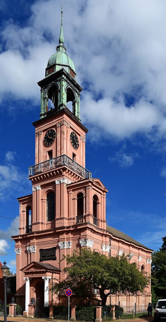 Die Remonstrantenkirche in Friedrichstadt