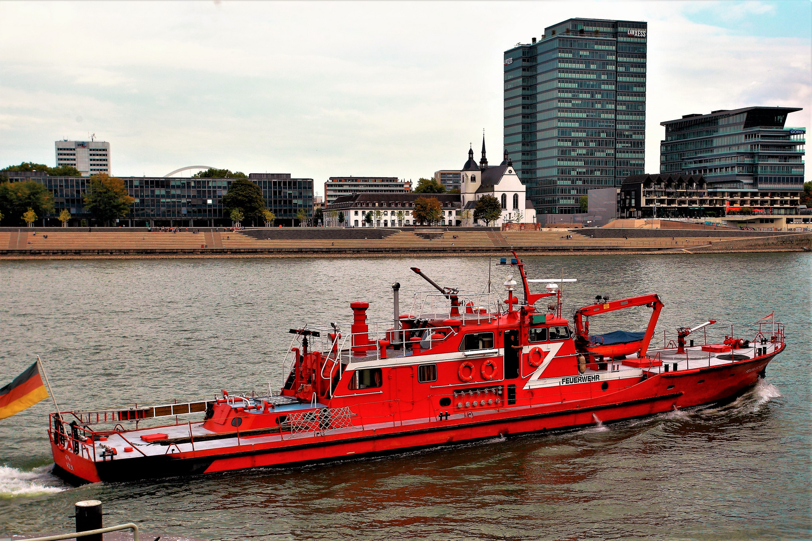 die Retter....auch auf dem Wasser